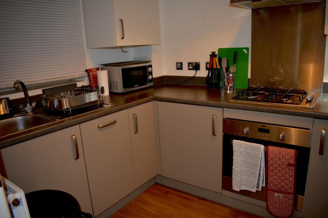 Classy Campbell Park Apartment, Balcony & Free Parking Milton Keynes Luaran gambar